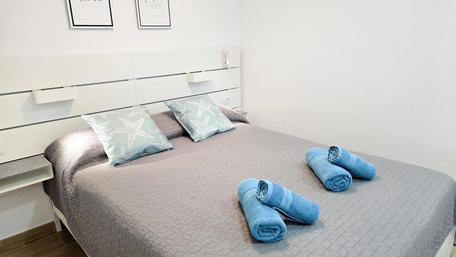 Arena Beach By Helloapartments Puerto de Santiago  Espanha